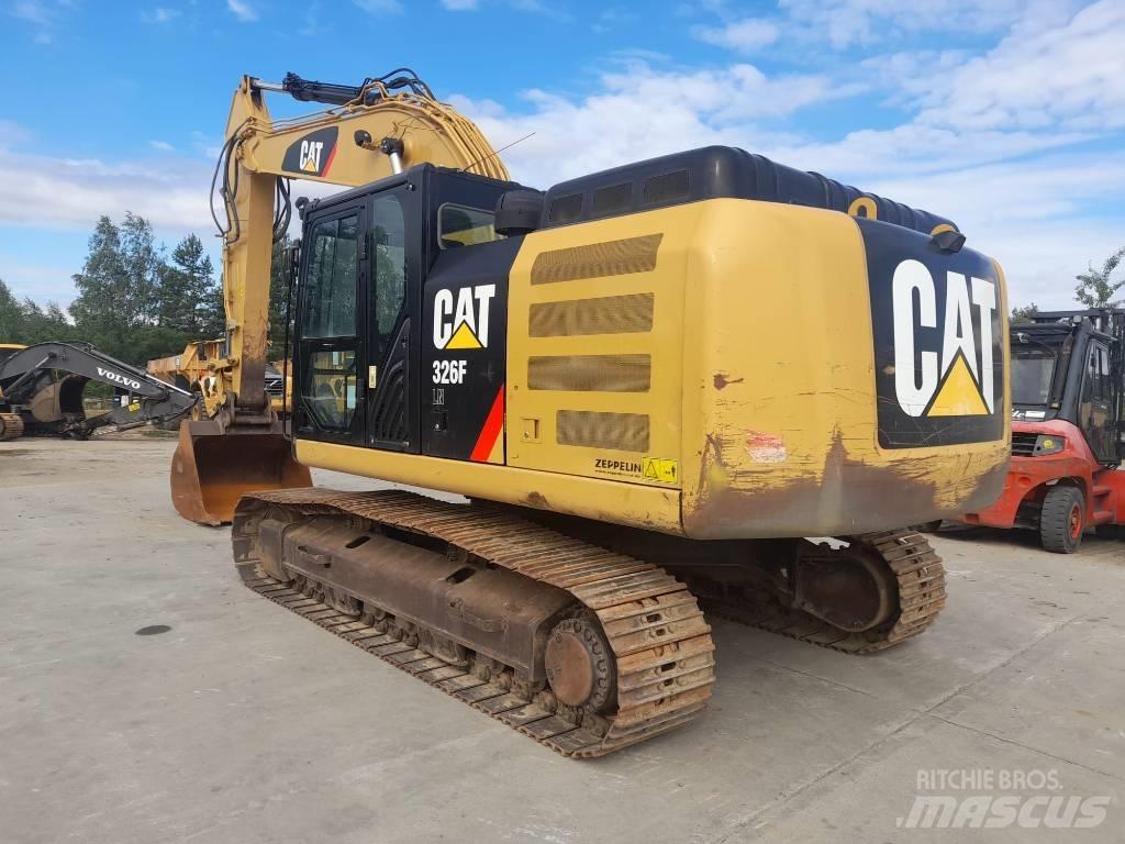 CAT 326 F Koparki gąsienicowe