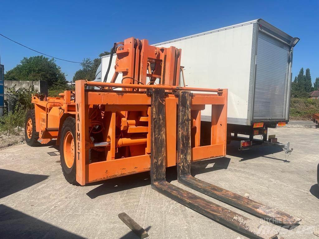 Valmet TD2212 Wózki Diesla