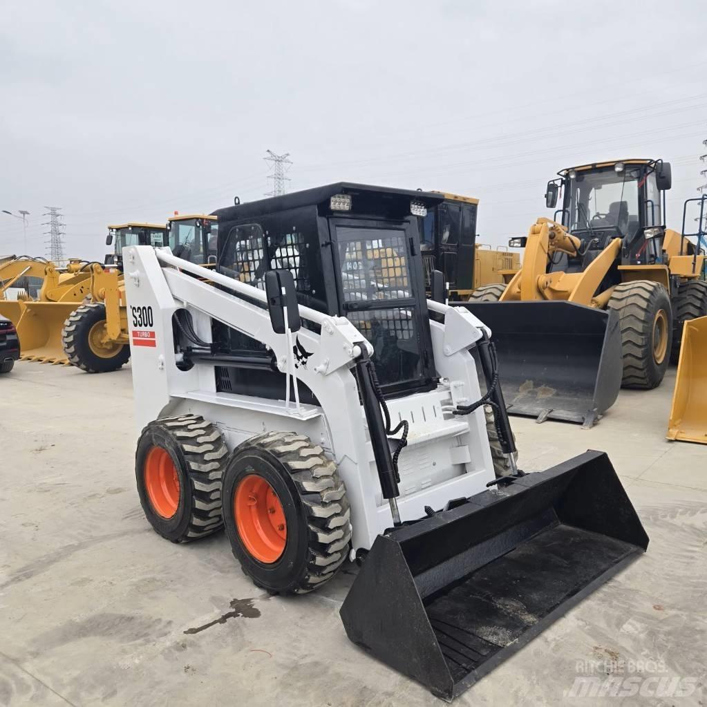 Bobcat S 300 Ładowarki burtowe