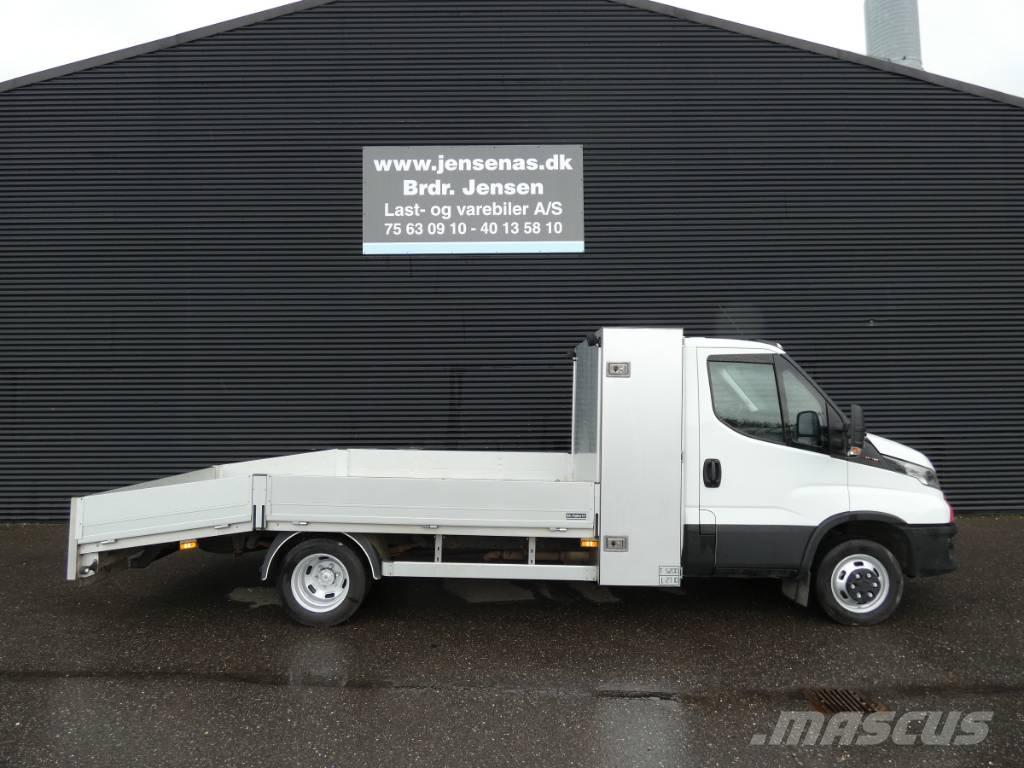 Iveco 50C 18 Pojazdy do transportu samochodów
