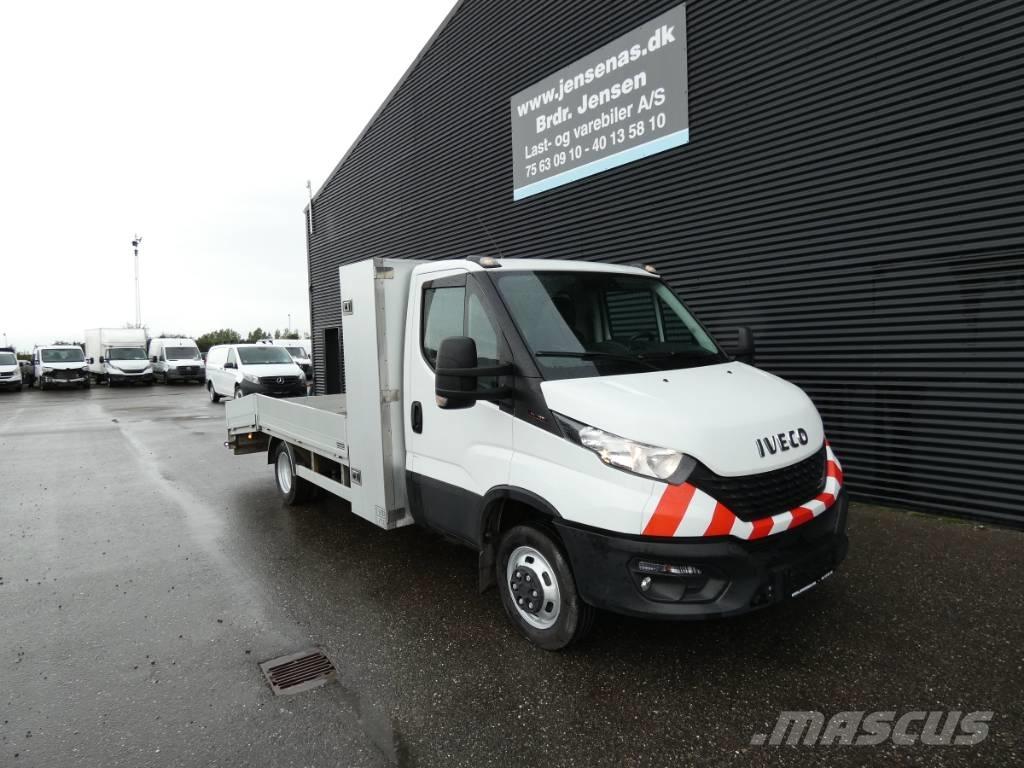 Iveco 50C 18 Pojazdy do transportu samochodów