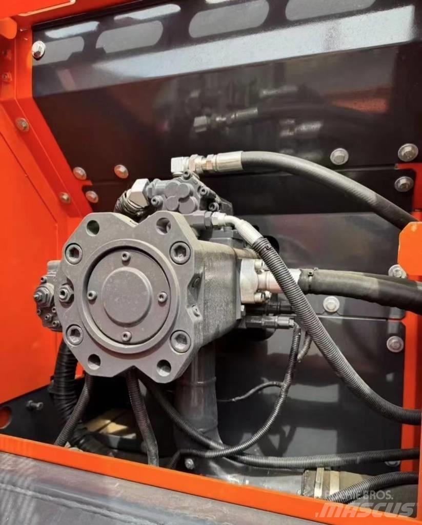 Doosan DX 225 Koparki gąsienicowe