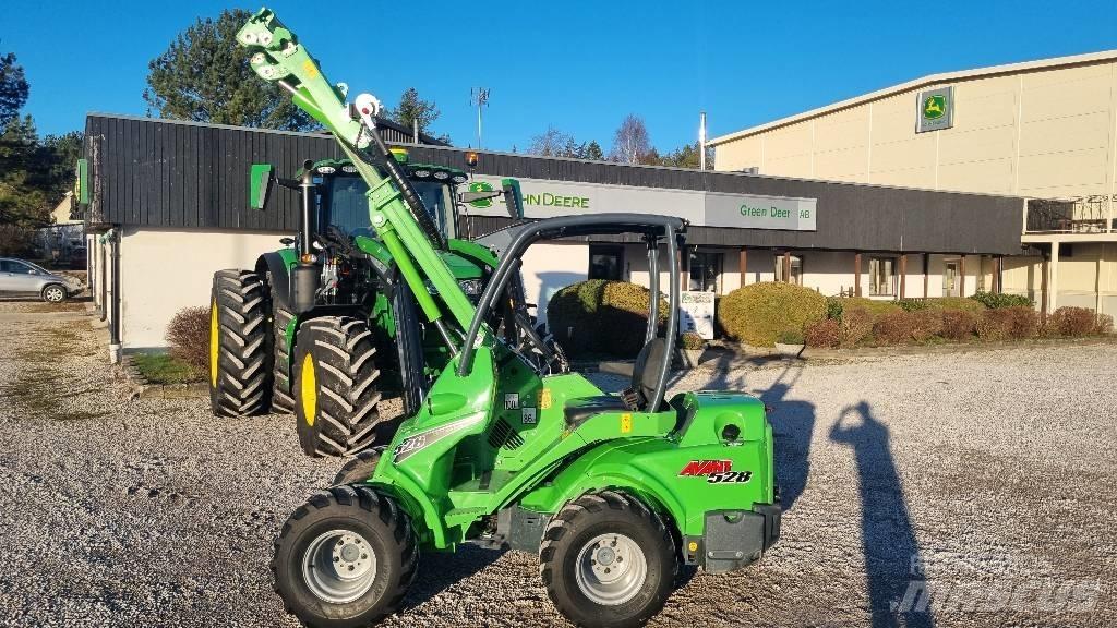 Avant 528 Ładowarki burtowe