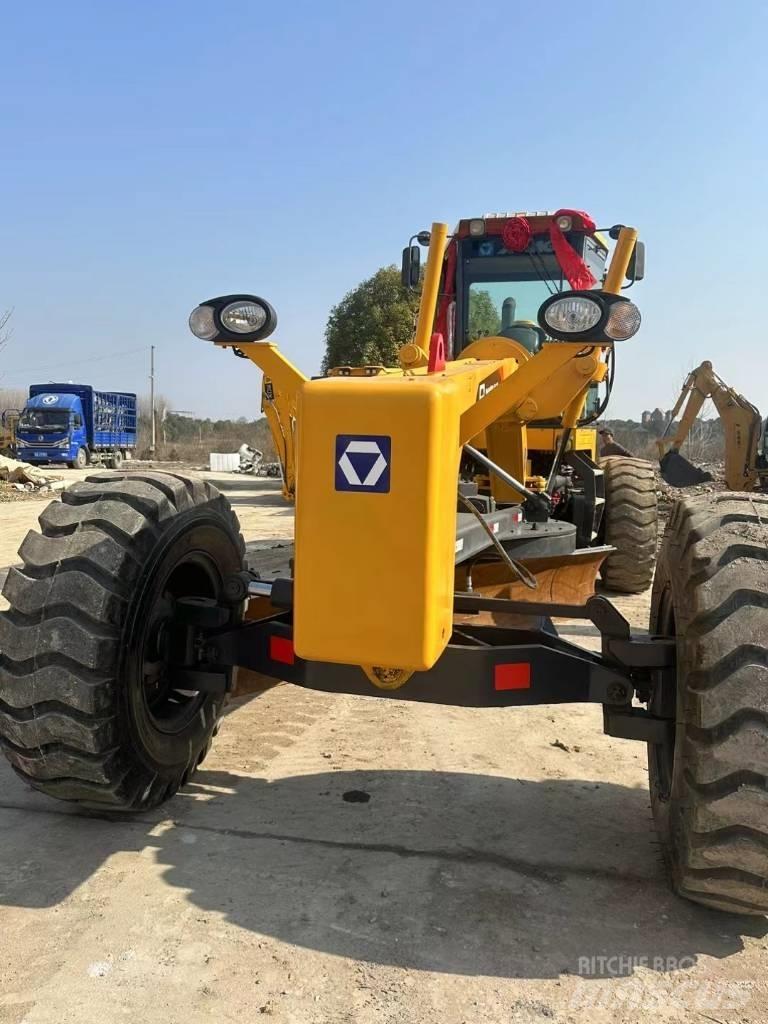 XCMG GR 2153 Równiarki