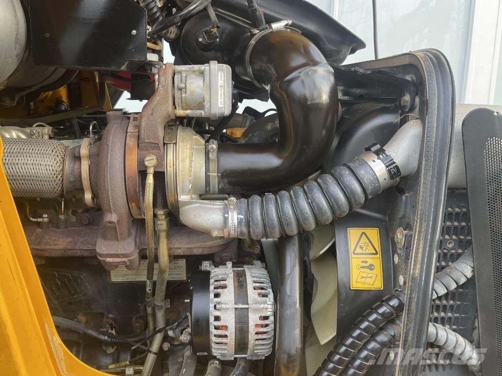 JCB 3 CX Koparko-ładowarki