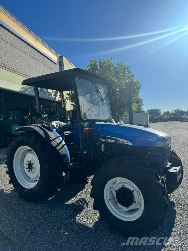 New Holland TN 70 Ciągniki rolnicze