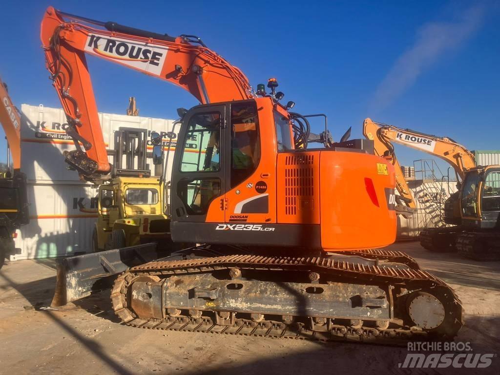 Doosan DX 235 LCR Koparki gąsienicowe