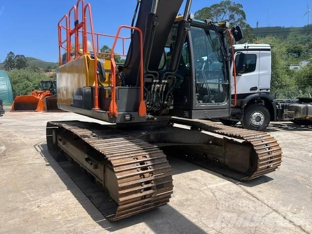 Volvo EC 200 E Koparki gąsienicowe