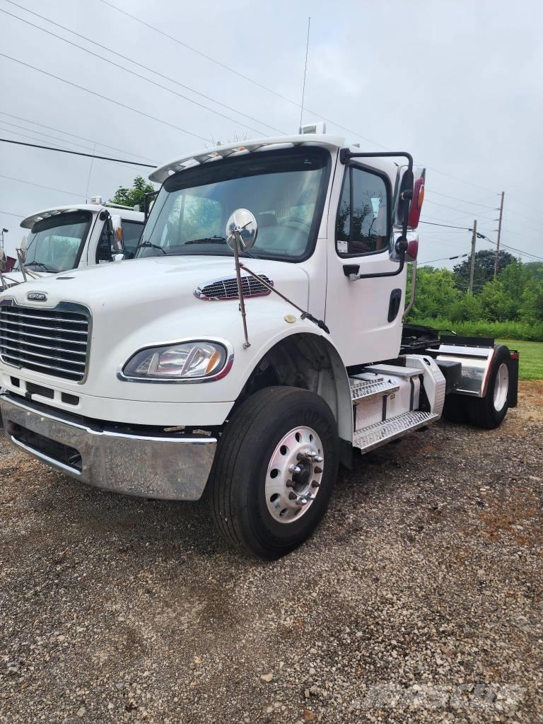 Freightliner M2 Ciągniki siodłowe