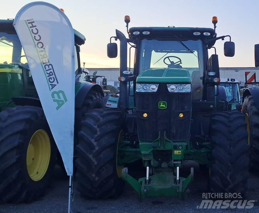 John Deere 7230 R Ciągniki rolnicze