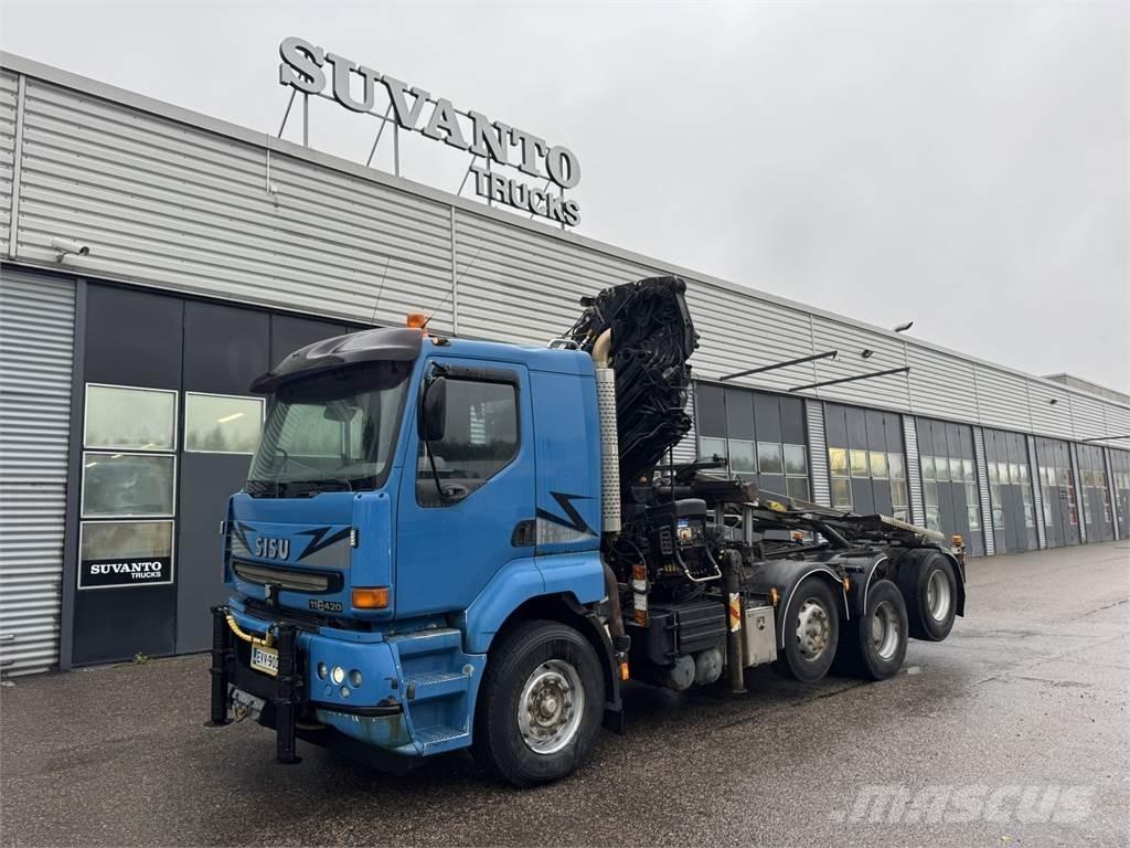 Sisu E11M Żurawie samochodowe