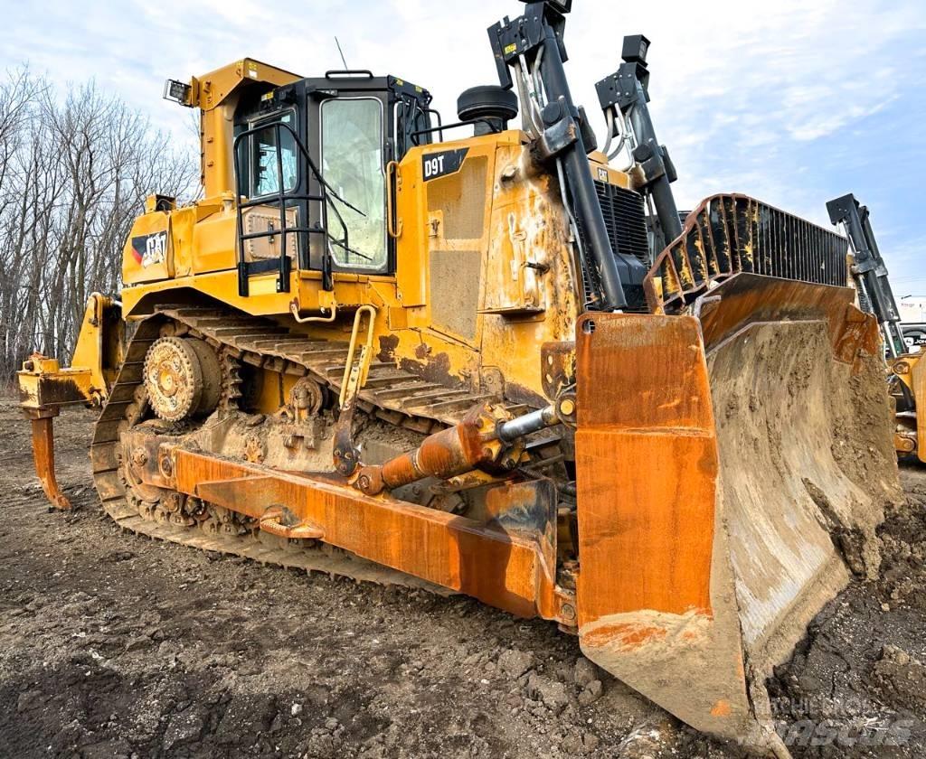 CAT D 9 T Spycharki gąsienicowe
