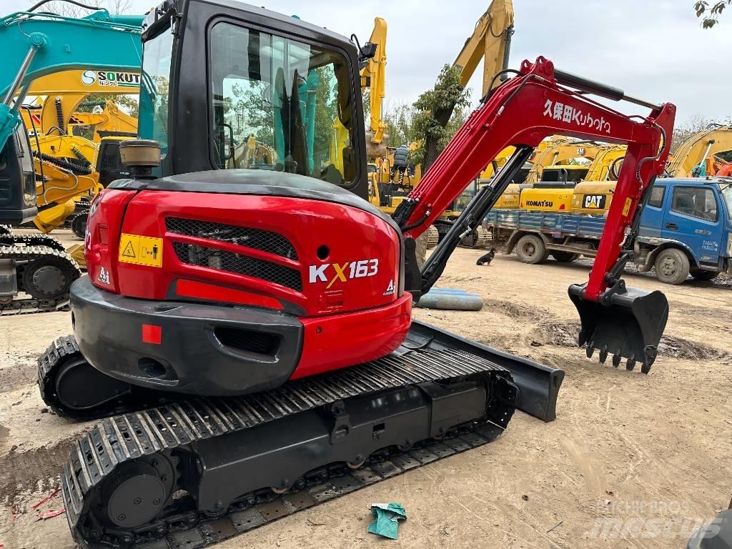 Kubota 163 Koparki gąsienicowe