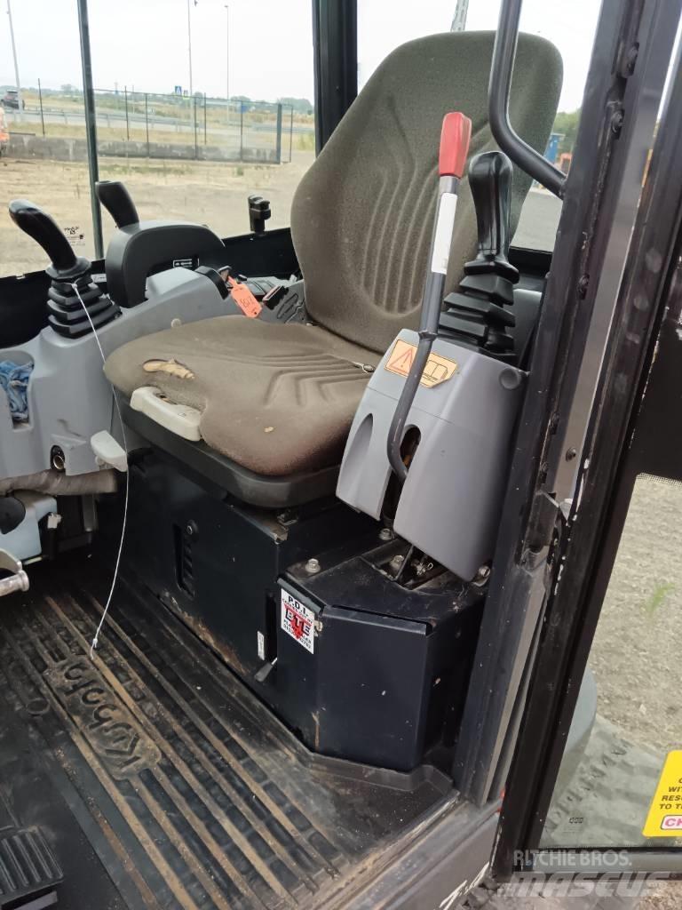 Kubota U 27-4 Minikoparki