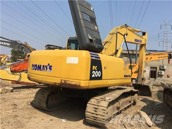 Komatsu PC 200-8 Koparki gąsienicowe