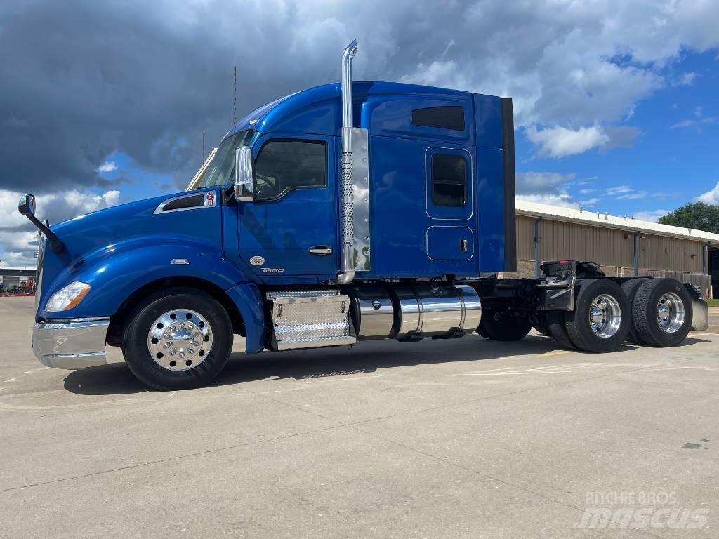 Kenworth T 680 Ciągniki siodłowe