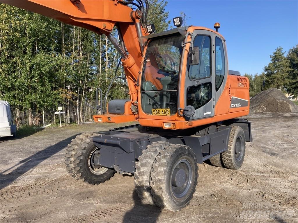 Doosan DX 170 W Koparki kołowe