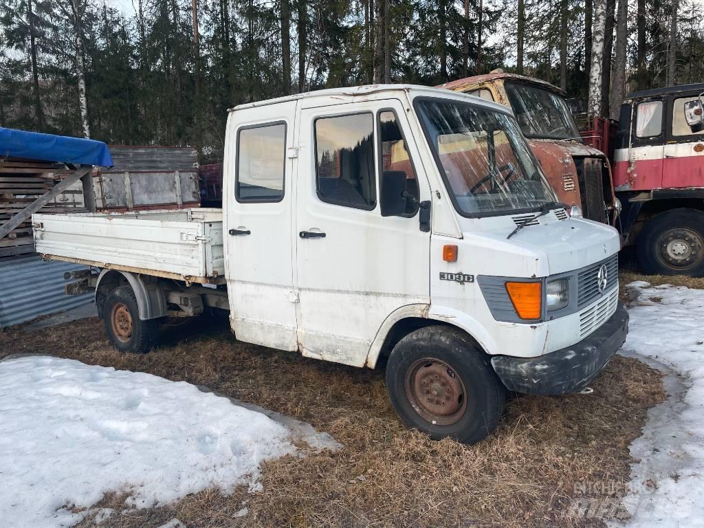 Mercedes-Benz 309D Samochody dostawcze ze skrzynią zamkniętą