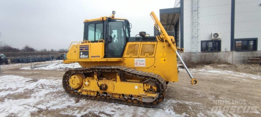 Komatsu D 65 EX-18 Spycharki gąsienicowe