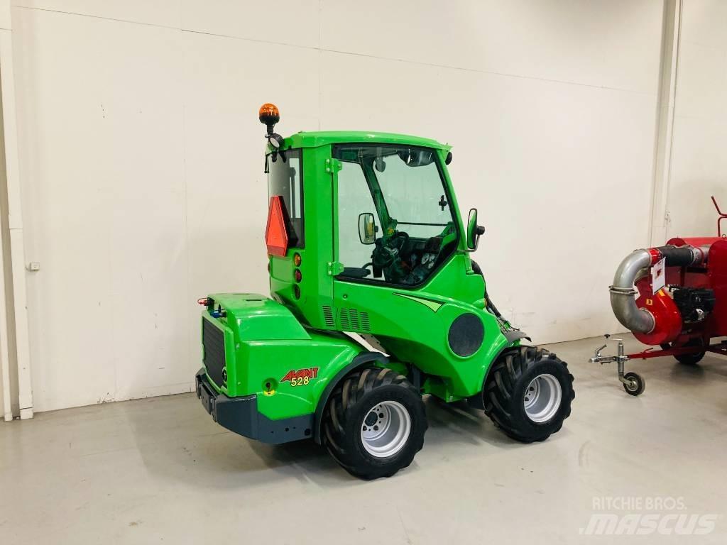 Avant 528 Miniładowarki