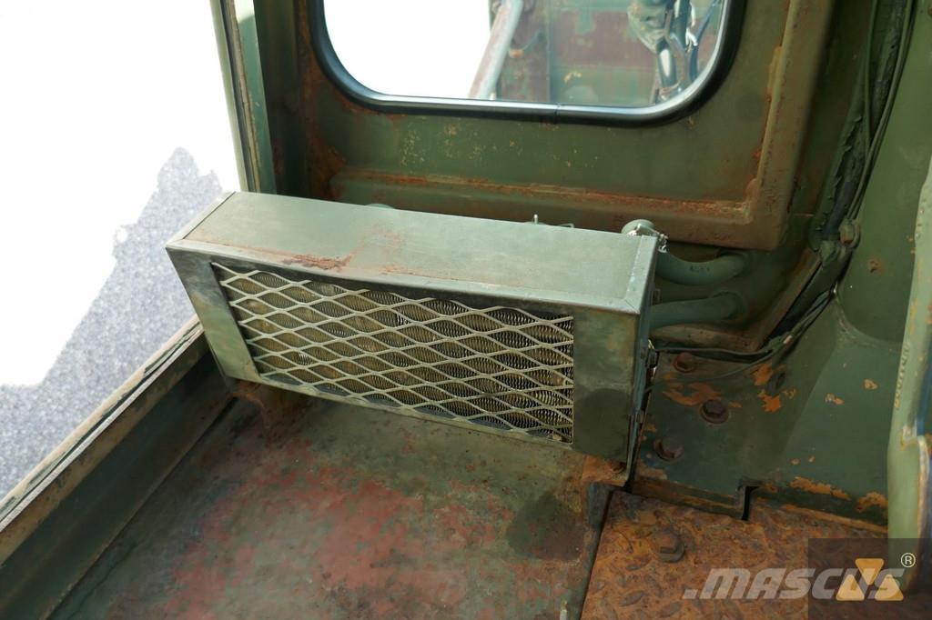 CAT D7G Ex-army Spycharki gąsienicowe