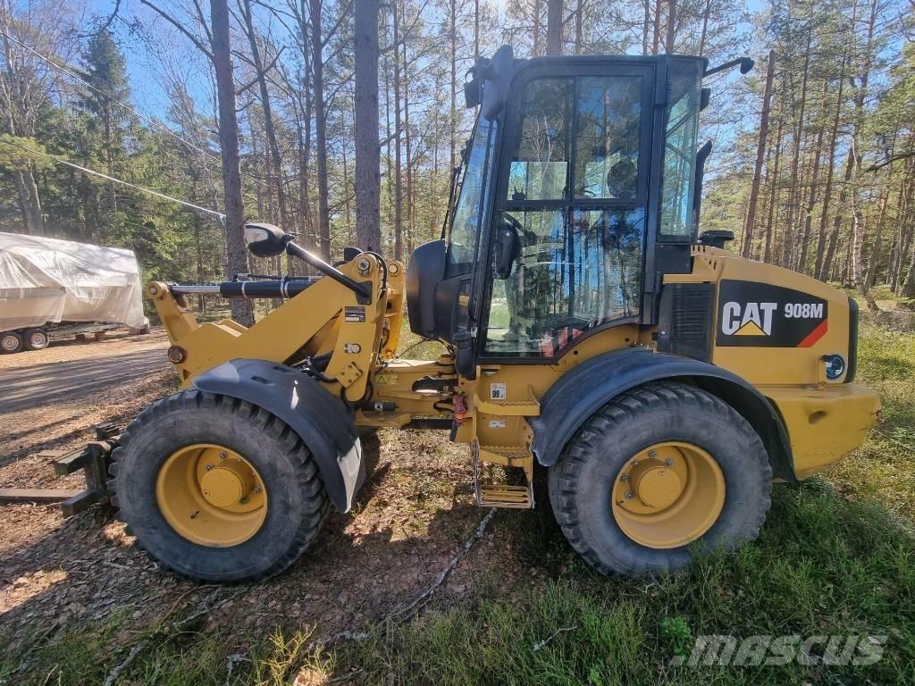 CAT 908 M - 2015 Ładowarki kołowe
