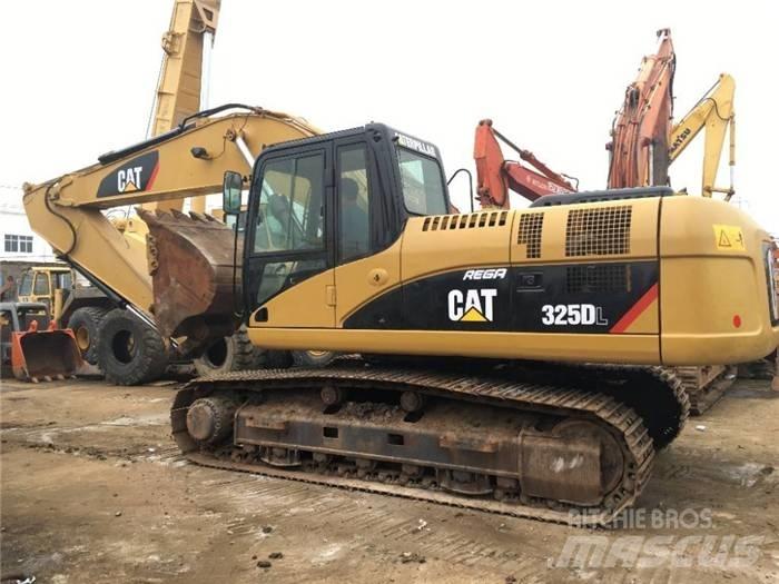 CAT 325 D Koparki gąsienicowe