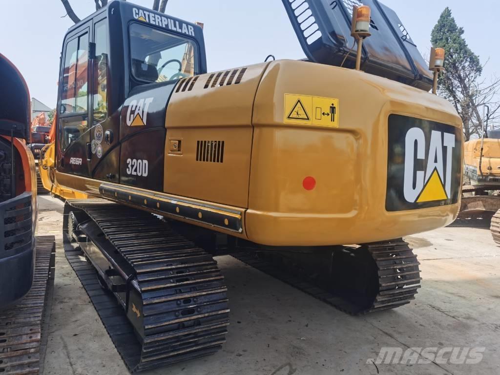 CAT 320 D2 Koparki gąsienicowe