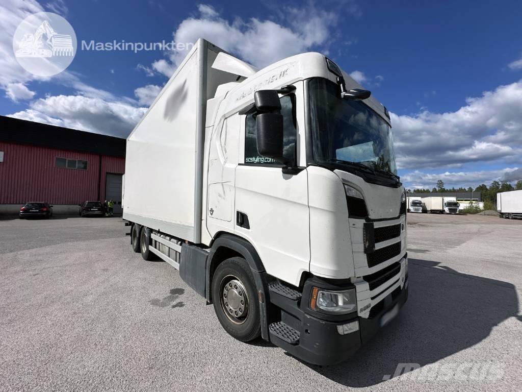 Scania R 520 Samochody ciężarowe ze skrzynią zamkniętą