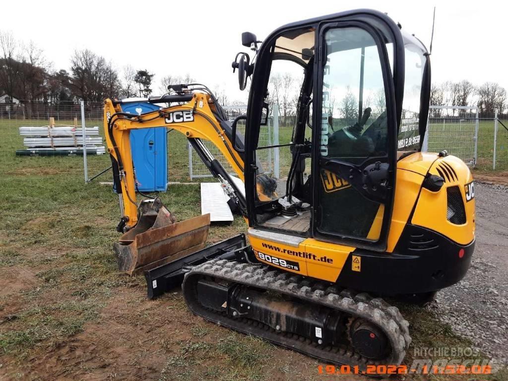 JCB 8029 CTS Minikoparki