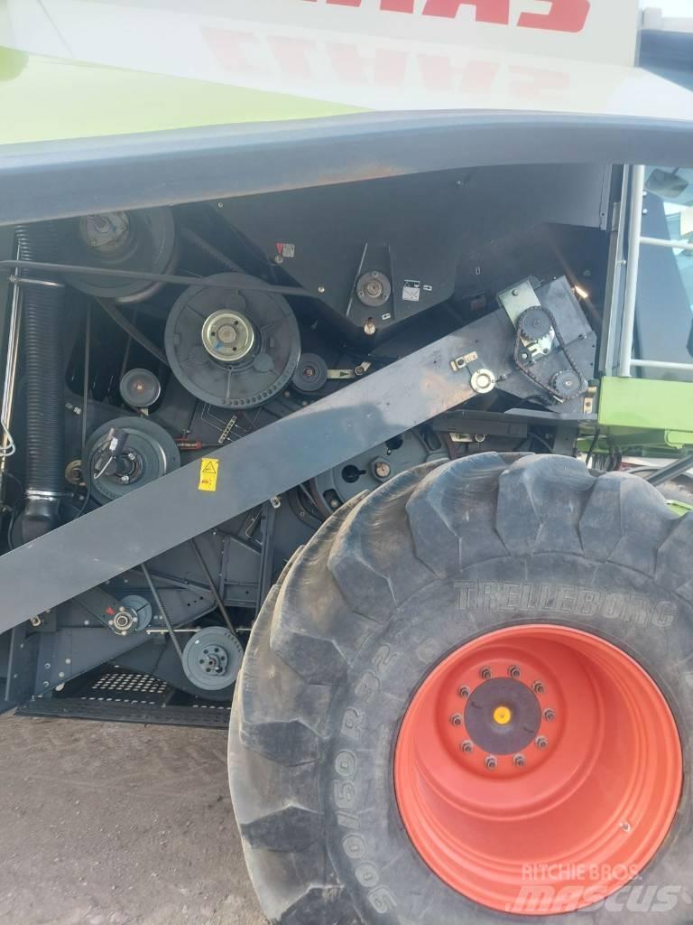 CLAAS Lexion 670 Kombajny zbożowe