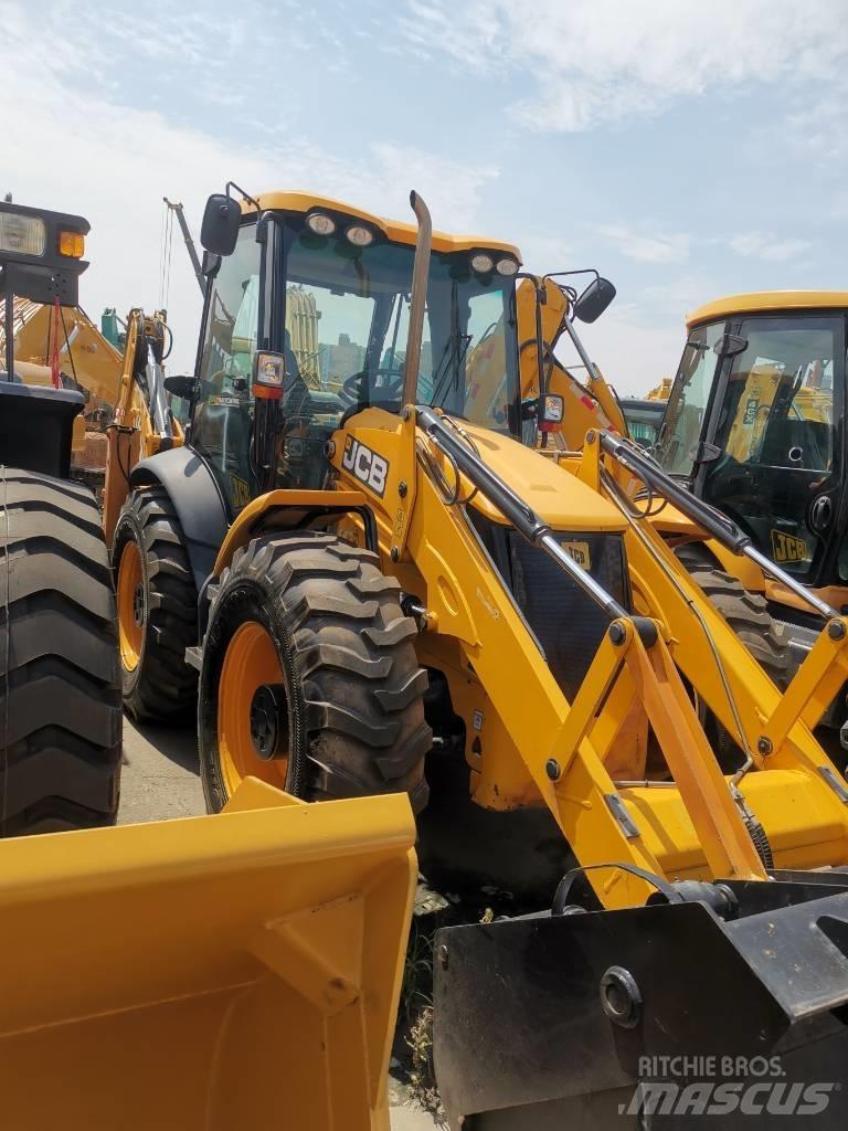 JCB 4 CX Koparko-ładowarki