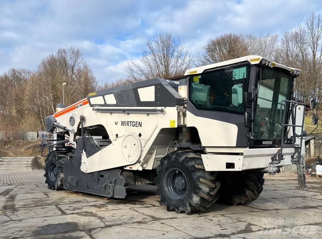Wirtgen WR240i Recyklery do asfaltu