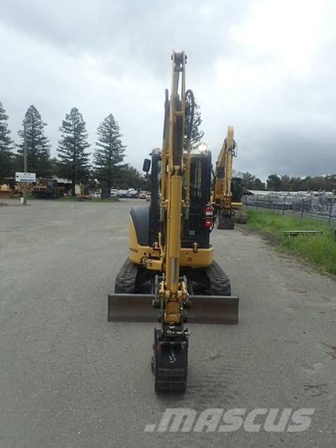 Komatsu PC35MR-5 Minikoparki