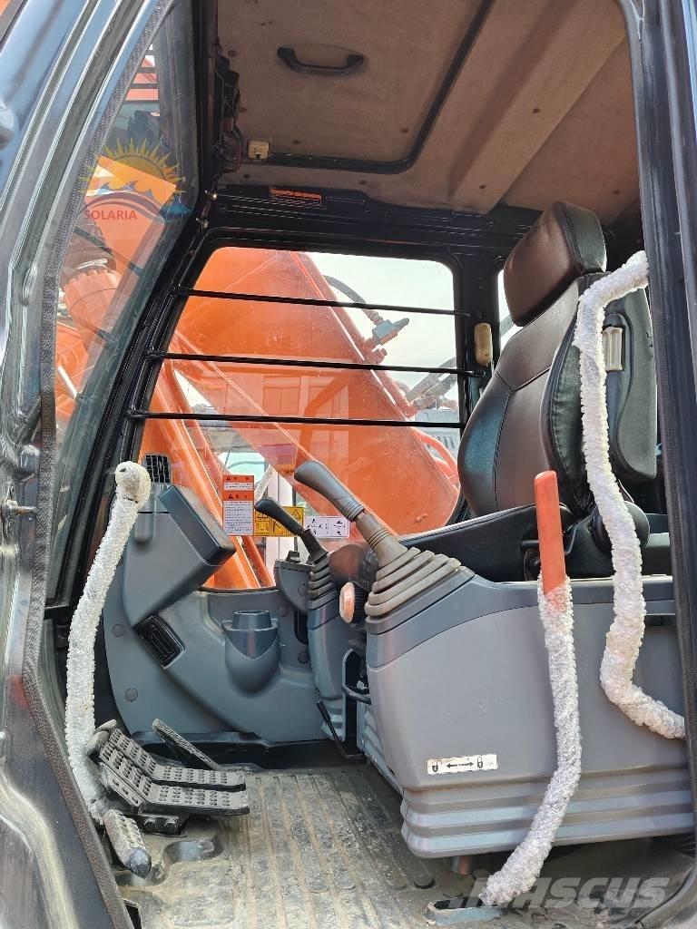 Hitachi ZX 200 Koparki gąsienicowe
