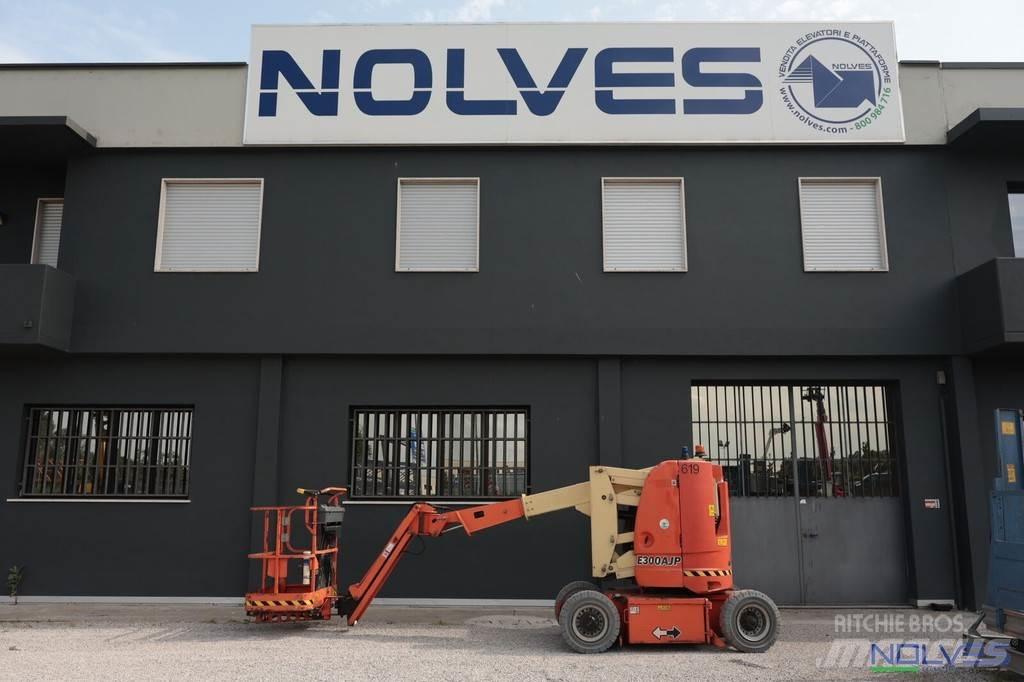 JLG E300AJP Podnośniki przegubowe