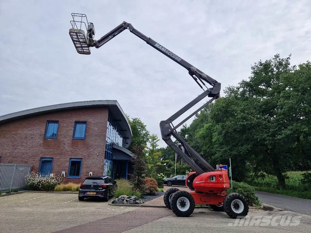 Manitou 200 ATJ Podnośniki przegubowe