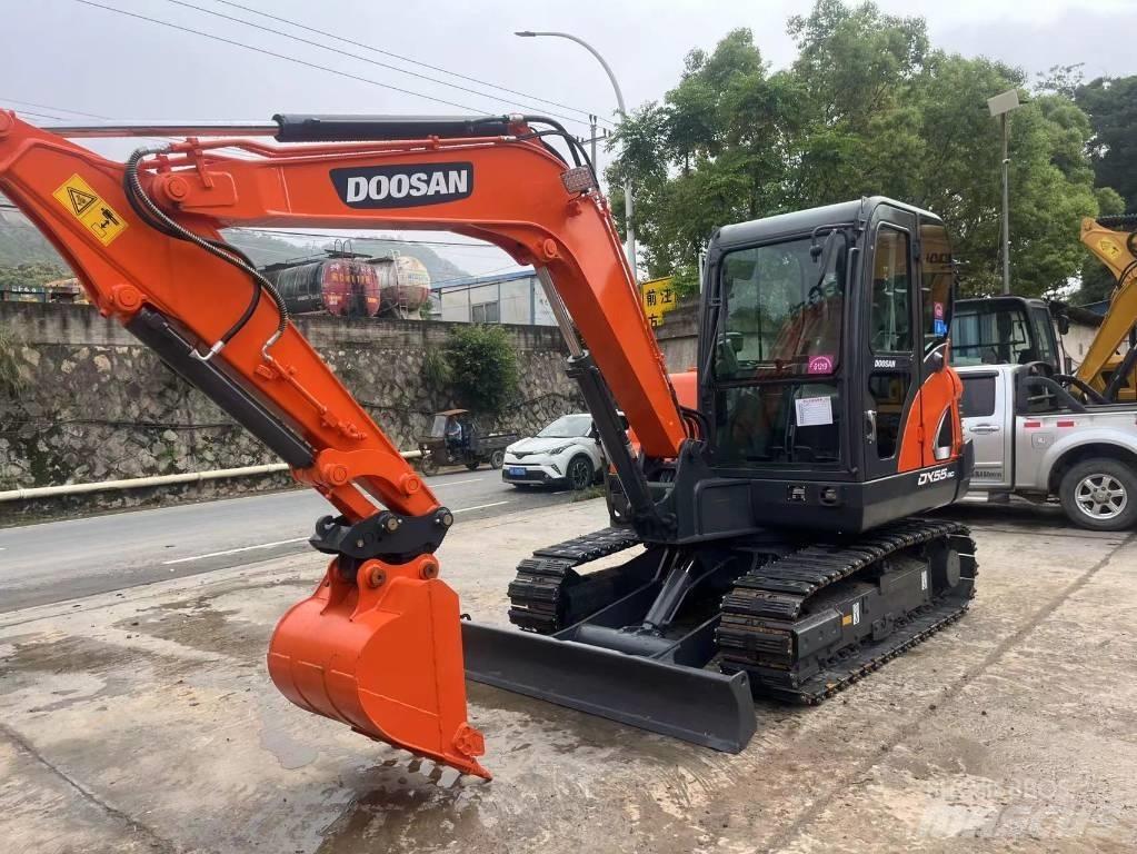 Doosan DX55-9C Minikoparki