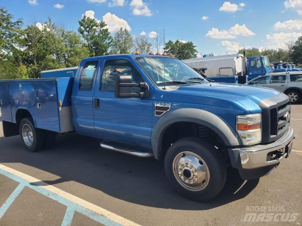 Ford F 550 XL Pojazdy komunalne