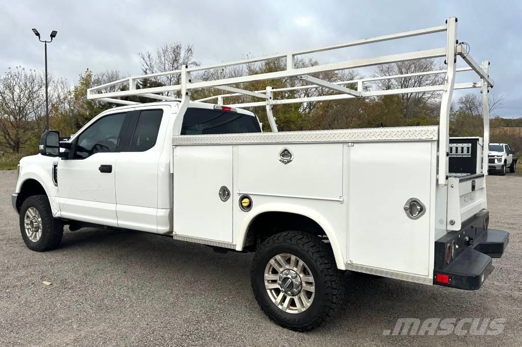 Ford F 350 XLT SD Pick-upy / Pojazdy z otwieranymi burtami
