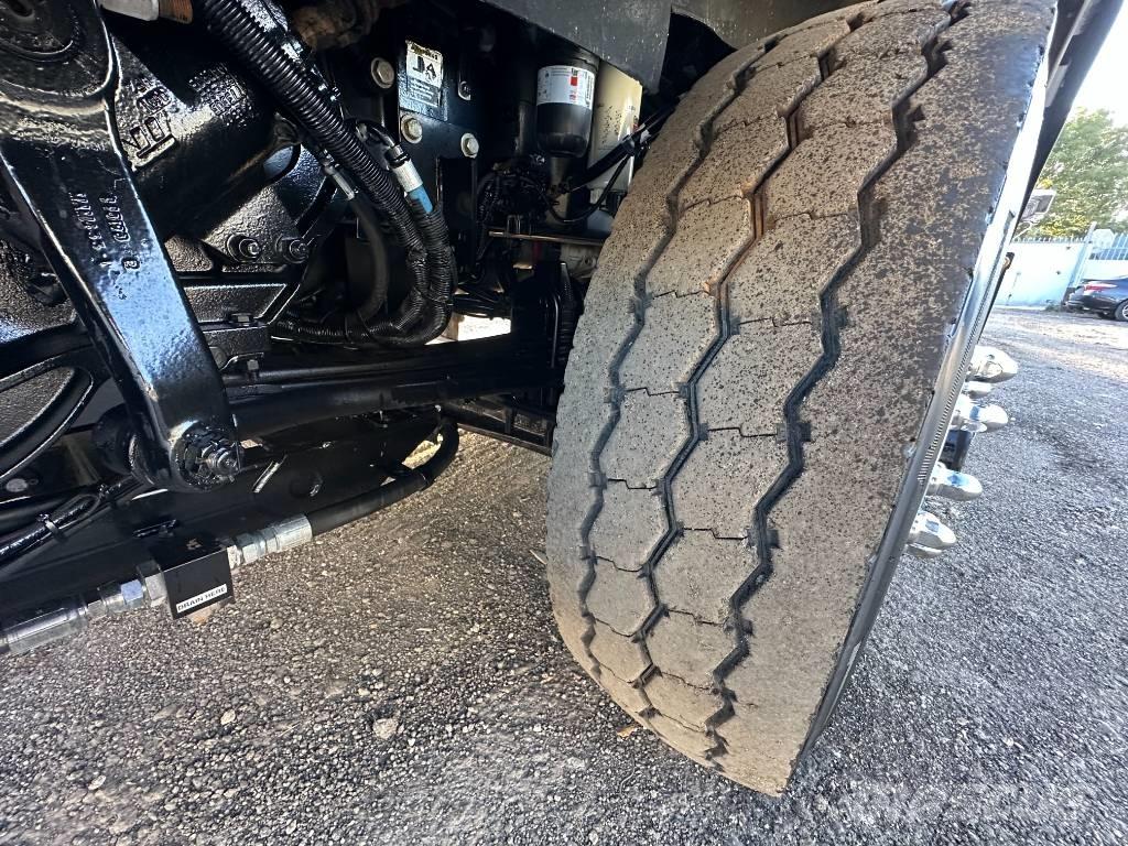 Kenworth T4 Kombi / koparki ssące