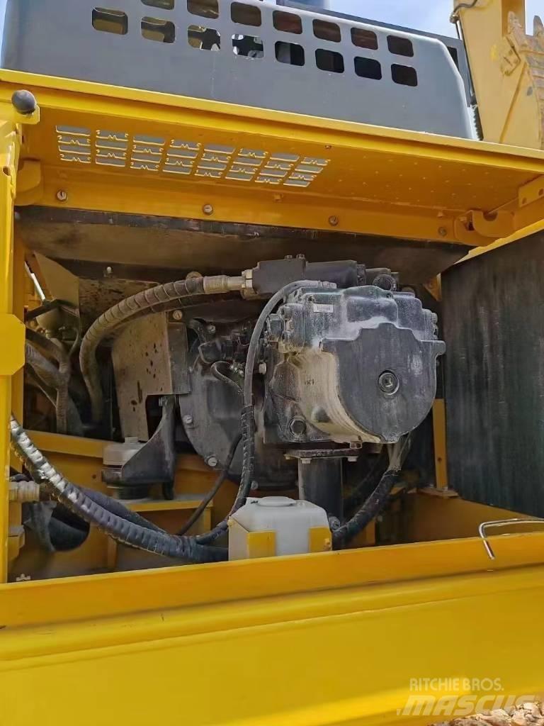 Komatsu 450LC-8 Koparki gąsienicowe