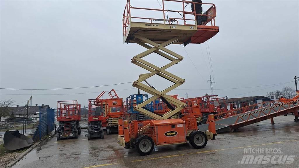 JLG 260MRT B Podnośniki nożycowe