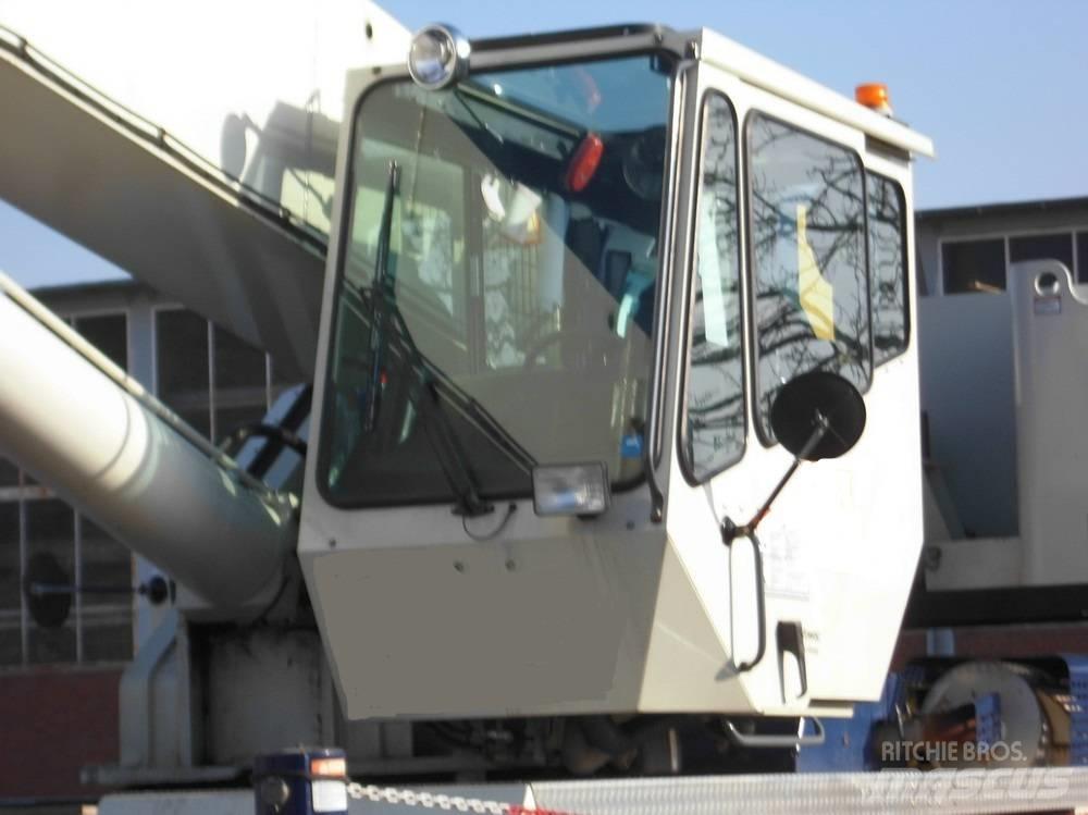 Grove RT 650 E Żurawie terenowe