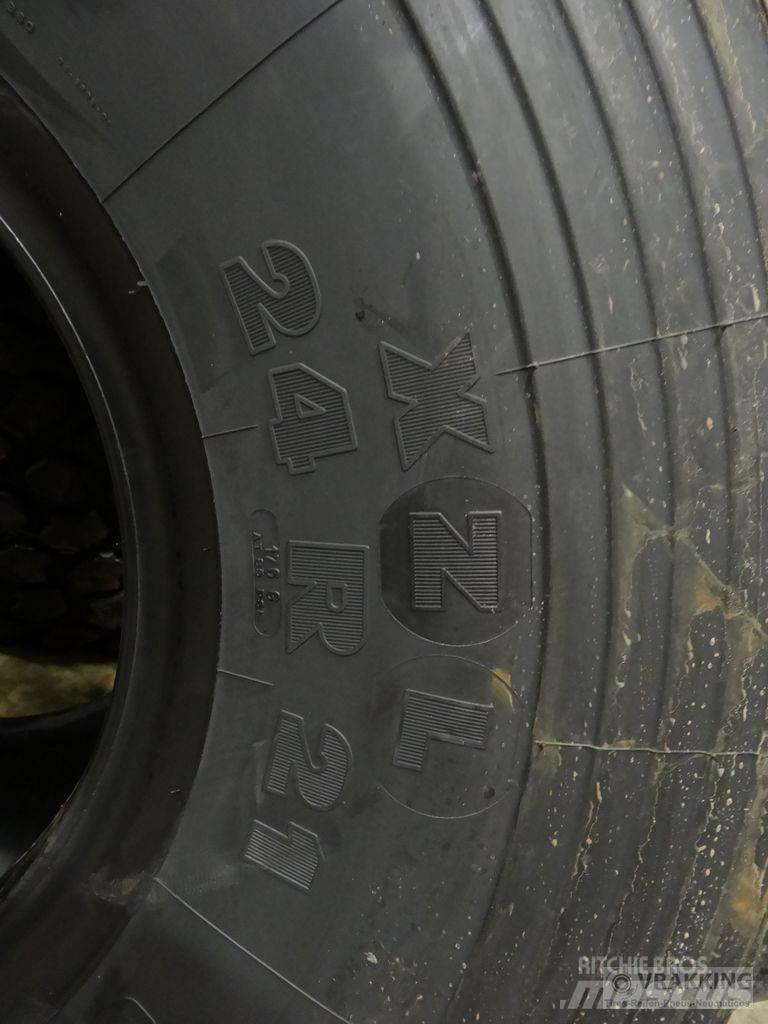 Michelin 24r21 XZL Opony, koła i felgi
