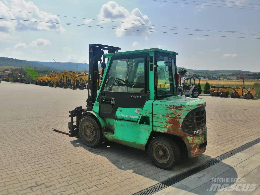 Mitsubishi FD40 Wózki Diesla