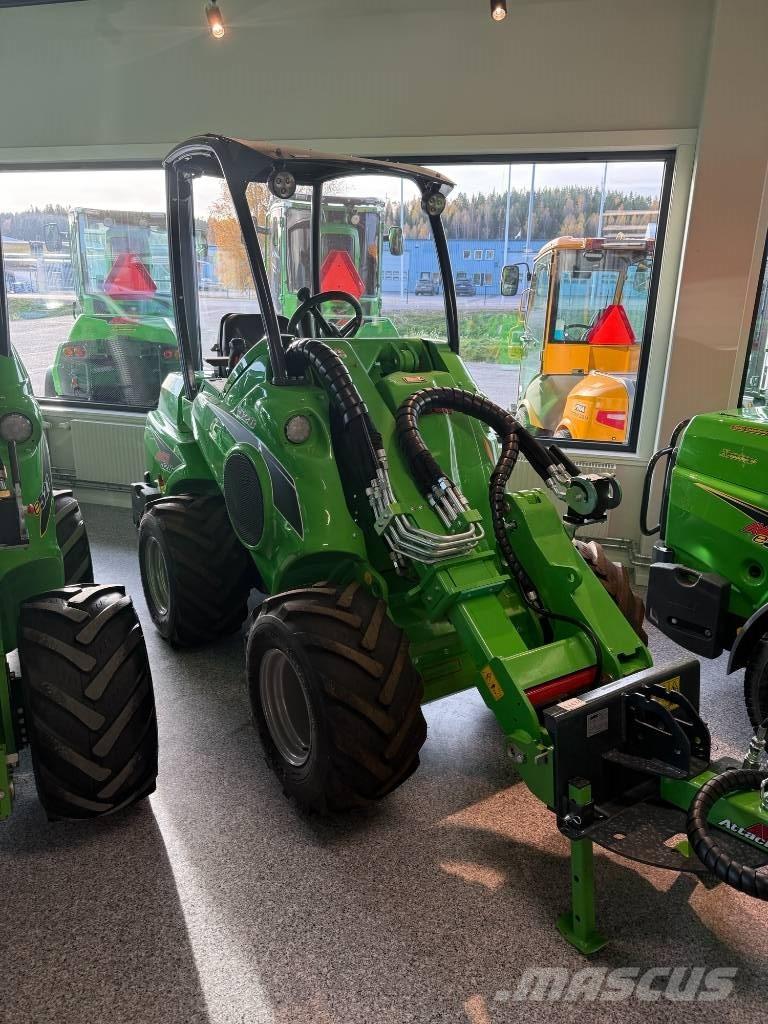 Avant 528 Ładowarki burtowe