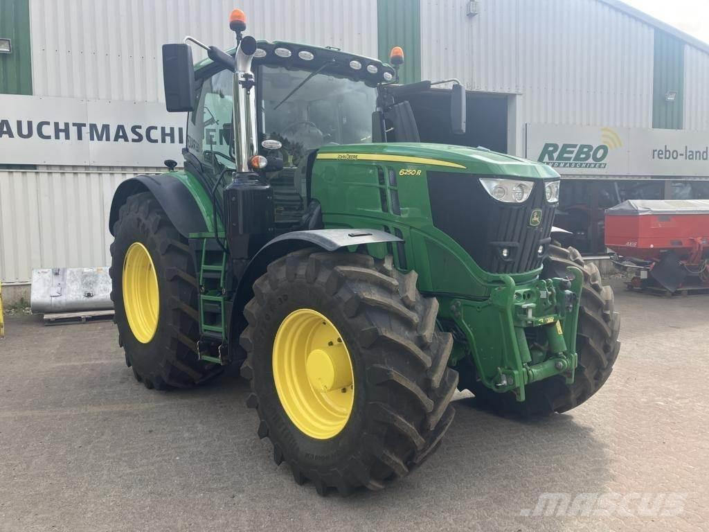 John Deere 6250R Ciągniki rolnicze