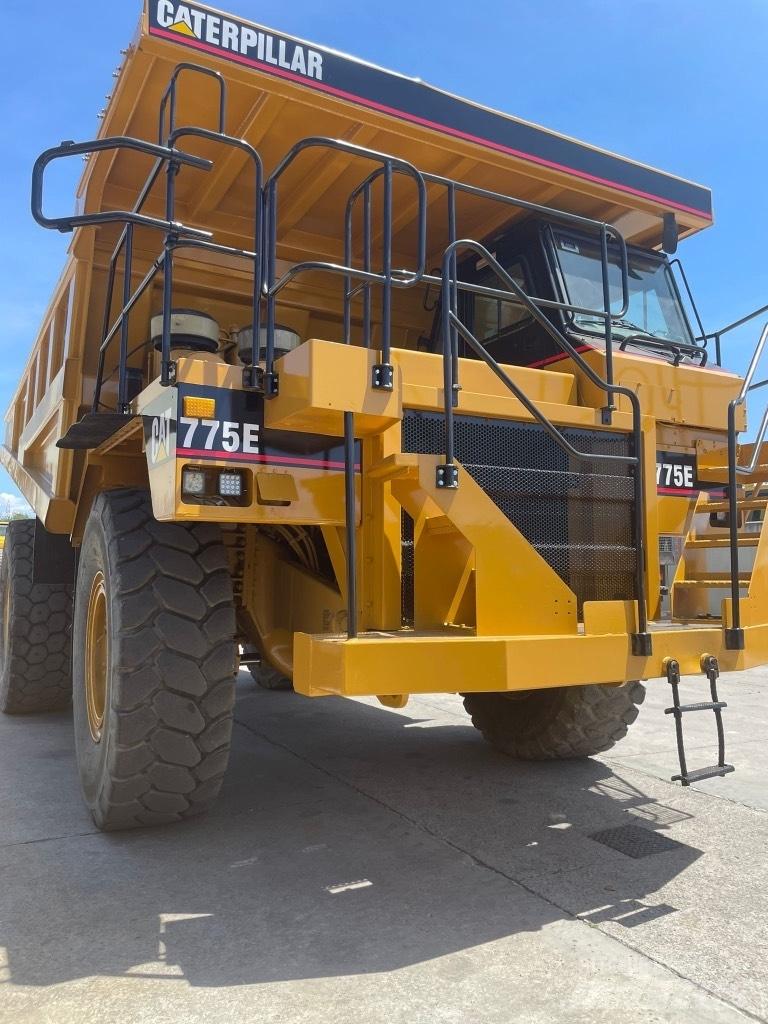 CAT Dumper 775E Wozidła sztywnoramowe