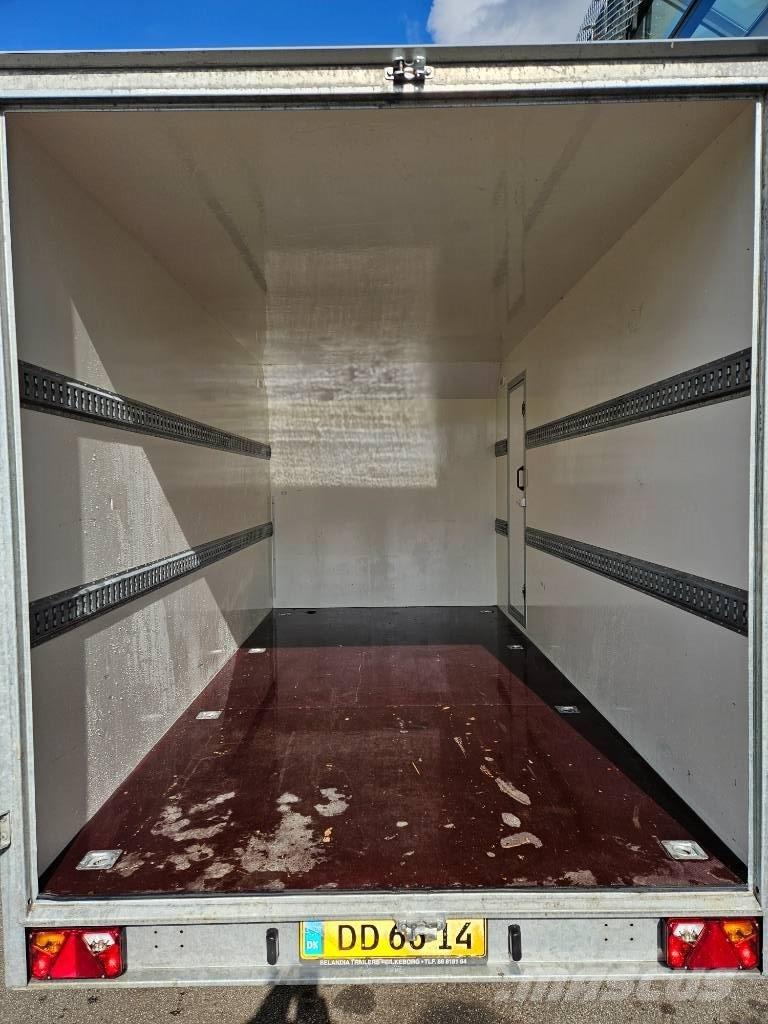  tomplan m12 Przyczepy ze skrzynią zamkniętą